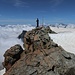 Madonna über dem Wolkenmeer