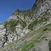 Da! Der Sporn links wurde mit vielen Drahtseilen und Tritthilfen Wandertauglich gemacht.
