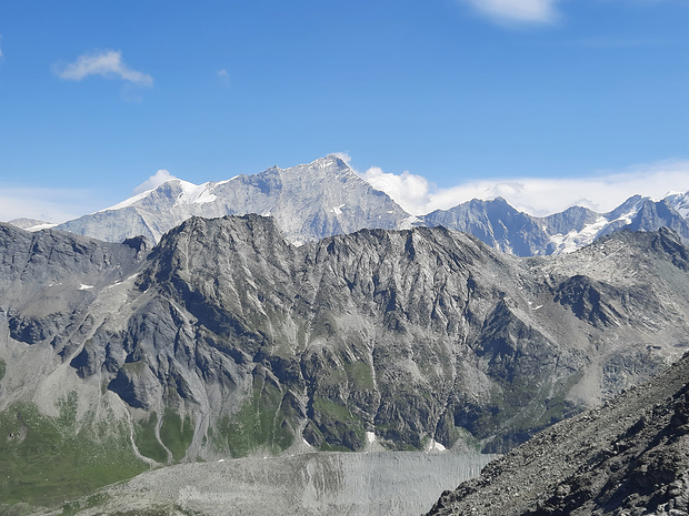 Zoom sur le Weisshorn.