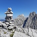 Höchster Punkt des Mitterkaiser (2011 m). Im Hintergrund das Lärcheck