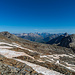 Oben! Das Plateau mit Cima di Aquila (links) und Pizzo Cassinello (rechts)