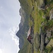 Hier treffen die Wege der Hohen Wasserfalle und des Hochreichkopfs aufeinander. Links Hohe Wasserfalle, rechts Hochreichkopf.