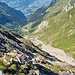 Tiefblick vom Vorder Grauspitz ins wilde Lawenatal