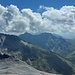 Die Lasörlinggruppe versteckt sich in den Wolken - lediglich Rosenspitze und Großschober sind zu sehen.
