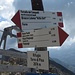 Das erste Tagesziel ist erreicht. Ein Foto der Hütte OHNE Mitmenschen ist nicht möglich...deswegen gibt's keines (siehe jedoch I.net, zahlreich vertreten).