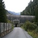 Unter den Arlbergtunnelröhren hindurch
