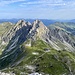 Rückblick zur Fiderepasshütte und drei der gestrigen Gipfel