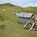 Hier können kindliche Nachwuchs-Bergbauern üben, eine Kuh zu melken und Traktor zu fahren. 