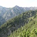 Im Bildvordergrund der Kammverlauf Kreuzloch<br />Im Hintergrund Teile vom Gratverlauf Friederspitz zum Kreuzspitzl<br />Eine der härtesten und verwegensten Grattouren in den Ammergauer Alpen