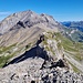 Rückblick runter zum Chindbetipass, mit Loner.