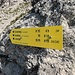 Wegweiser DAV vom Abstieg der Kreuzspitze