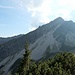 Rückblick vom Fürstenweg Nr. 241 auf den Ostgrat von der Kreuzspitze