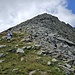 Discesa su ripida pietraia e senza sentiero verso la Boccheta del Torresello