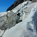 Gefährliche Spalten neben dem Verbindungsgrat zwischen Schwarze Wand und Rainerhorn.