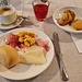 <b>Ci vuole una colazione gustosa e sostanziosa.</b>