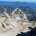Kleinkaiser und Mitterkaiser, im Zentrum des Bildes die Fritz-Pflaum-Hütte