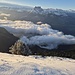 Der Nebel über dem Walensee löst sich langsam