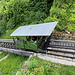 Unterwegs in Freiburg (Fribourg) - Ein Wagen kurz vor Erreichen der Bergstation.