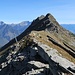 Alte Lawinenschutzmauern am Pizzo Caslett