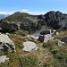 Bei P.2204, Blick auf den Geröllhang des Pizzo Pianché SW, den man absteigen musste.