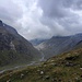 Seitenblick ins obere Dorfertal. Regen hatten wir im unteren Teil nicht mehr, sodass die getragenen Kleidung wieder auftrocknete.