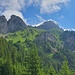 Ziel mit Tannheimer Hütte vom Gimpelhaus aus gesehen