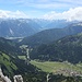 Tiefblick ins Tannheimer Tal, hinten das Lechtal