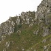Camosci ci osservano dall’alto.