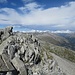 in lontananza il gruppo dell' Adamello