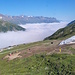 Aussicht aus der Kirchenkarbahn. Das Ötztal liegt noch unter den Wolken.