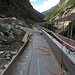 Hier verläuft der Wanderweg mal über die Baustelle