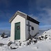 Die kleine Kapelle am Gipfel des Spitzstein.
