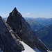 Das Sonnspitzl ist ein markanter Felszahn in der Wand des Zugspitzecks