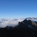 Die Wolken bleiben an diesem Morgen auf der Alpensüdseite