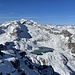 Der Blick zum Lagrev und dem gleichnamigen See, der so eindrücklich abstrahlen kann...