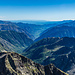 Becco Alto d'Ischiator / Grand Cimon de Rabuons (2.996 m) - Durch die vorgeschobene Lage ergibt sich ein einmaliger Blick ins Valle Stura mit Vinadio, Aisone und Demonte.