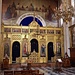 Im Inneren einer der vielen Kirchen, dürfte eine orthodoxe sein, darauf deuten auch die kyrillischen Inschriften hin