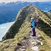 die letzten Gratmeter - eher flach, doch beidseitig recht steil