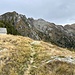 Alpe di Morisciolo und die Gipfelkette kommt schon näher - Cima d'Erbea in der Mitte mit beiden Gipfeln, rechts der Gaggio