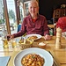wir genießen hier unser Mittagessen