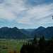 Blick nach Eschenlohe und zu einigen beliebten Voralpenzielen