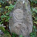 Mordstein<br />1772 soll hier während einer Hungerszeit ein gieriger Bäcker einen armen Weber erschlagen haben, nachdem er meinte mit dem Verkauf eines Säckchens Kleie nicht den bestmöglichen Preis erzielt zu haben.