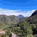 Sullo sfondo il Cornone di Blumone