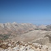 auf dem Koukoula mit Blick nach Norden, man sieht auch den Rücken und anhand der Straße den Sattel