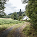 ... Frankenreuth auf einer Anhöhe nordwestlich auf. Allein schon des Namens wegen wollt ich da hoch, und vielleicht eröffnet sich dort ja ein Ausblick ...