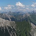 Rundherum Berge und Wolken IV- hinten die Zugspitze