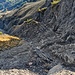 wieder einmal ein Tiefblick nach links hinunter
