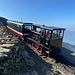 Snowdon / Yr Wyddfa - Lok 11 und Wagen 16 der SMR auf Talfahrt in unmittelbarer Nähe der Bergstation.