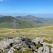 Llechog - Ausblick ein Stück unterhalb des Gipfels. Pfadspuren folgend geht's nun in der Nähe der Bahntrasse, bevor am "Halfway House" der Llanberis Path erreicht wird. 