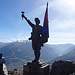 Monumento all'alpino accanto alla Croce delle Scale.